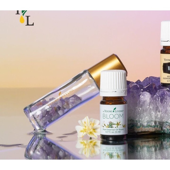 Young Living Amethyst crystal Roller set with V-6 & VALOR 💜 Coat of Arms Blend! - Picture 3 of 6